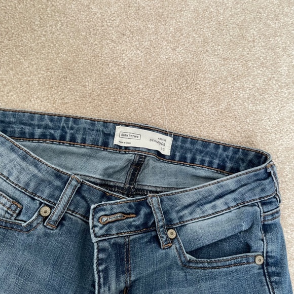 Bermuda Jean shorts - Picture 2 of 2